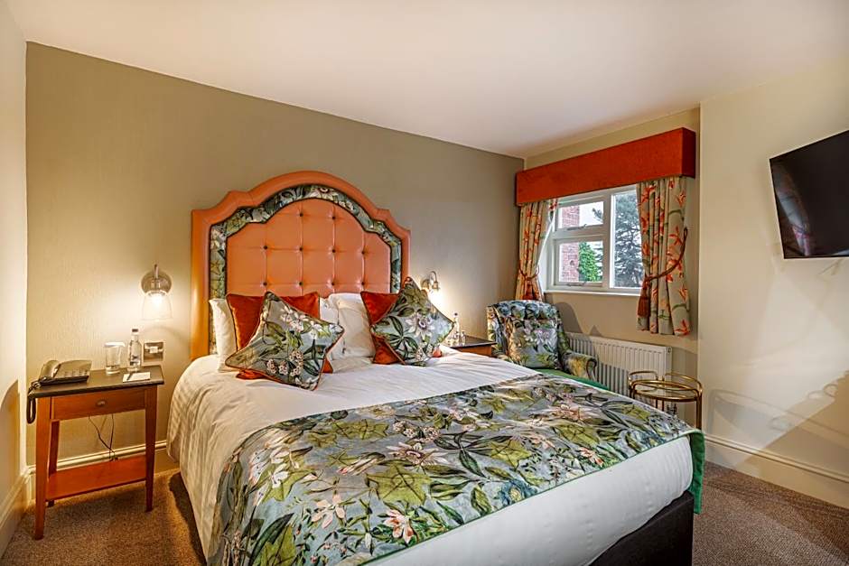 The Wynnstay Hotel, Oswestry, Shropshire - The Coaching Inn Group