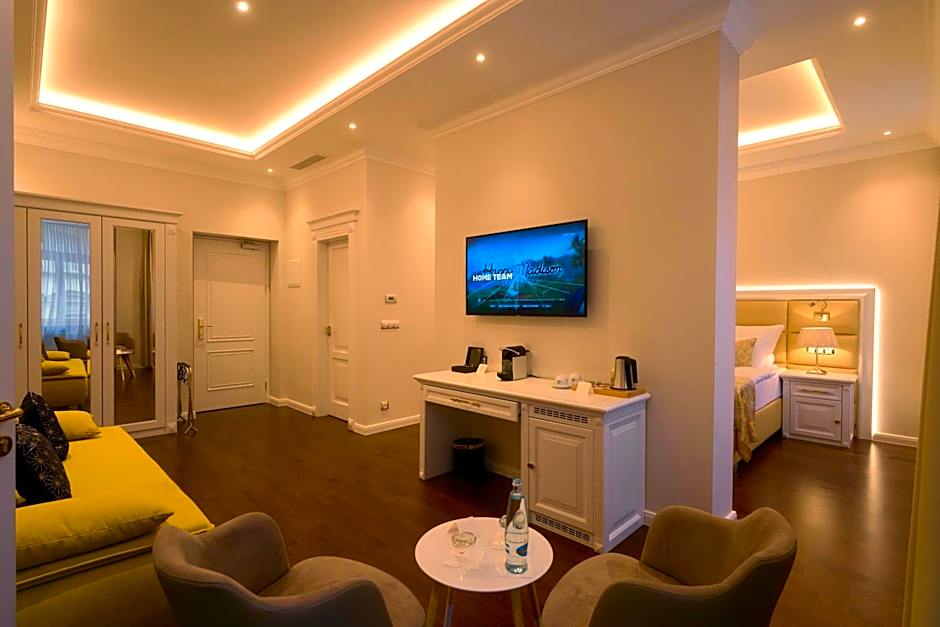 Golden Key Boutique Hotel
