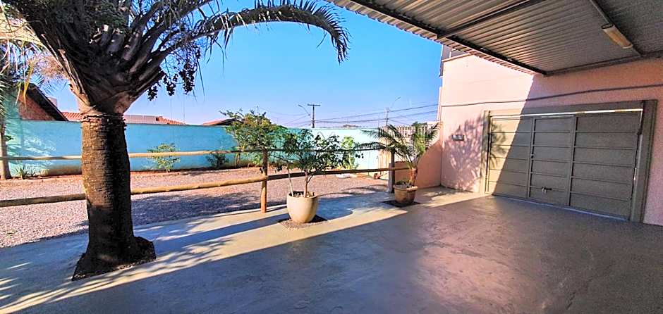 Pousada Romeiros do Pai Eterno - Santuario Basilica de Trindade