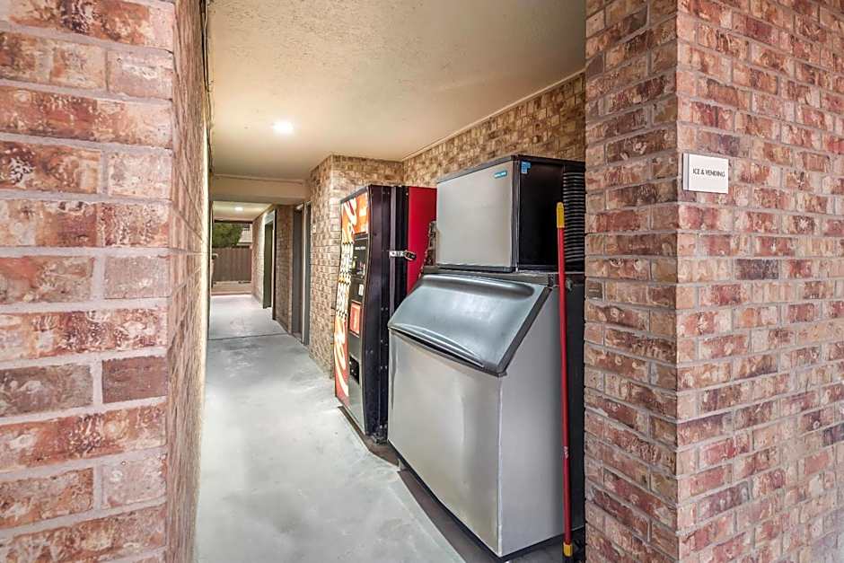 Rodeway Inn Carlsbad Caverns Area