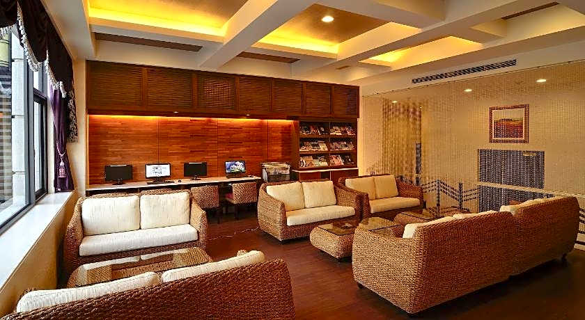 Hotel Modern Puli
