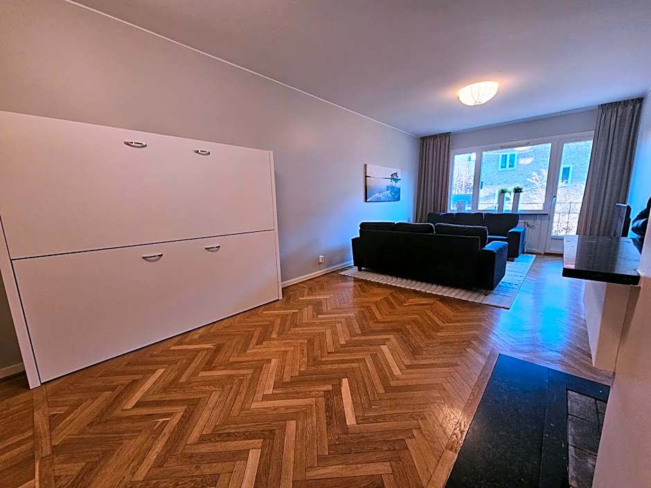 Live and Stay Lagerbring