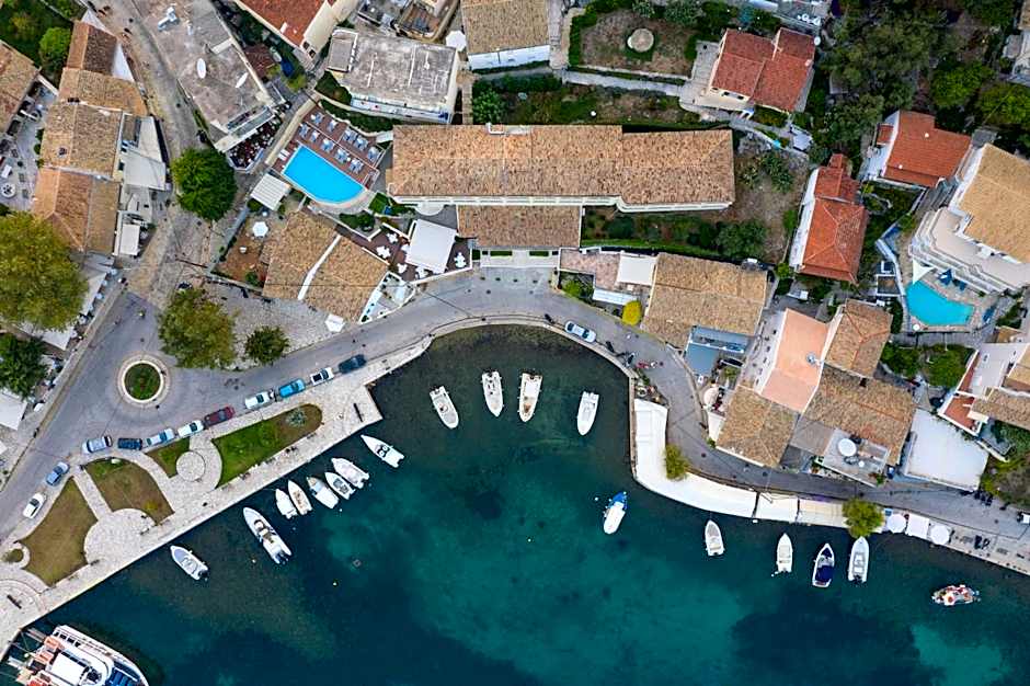 Melina Bay Boutique Hotel