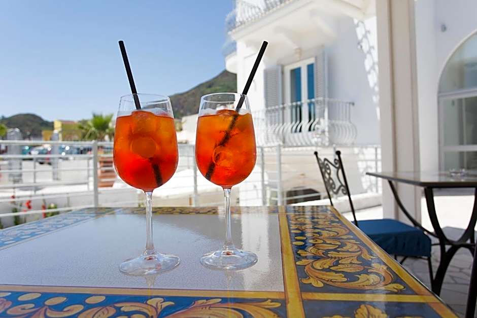 Odysseus Hotel