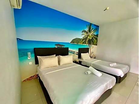 Deluxe Triple Balcony