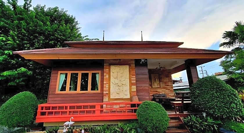 Baan Saranrom
