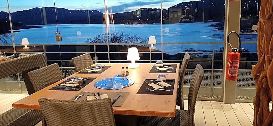 Hôtel Les Flots Bleus