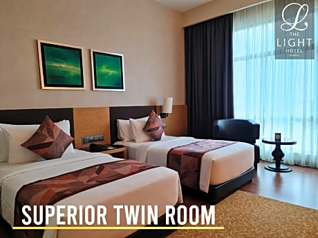 Superior Room (Twin)
