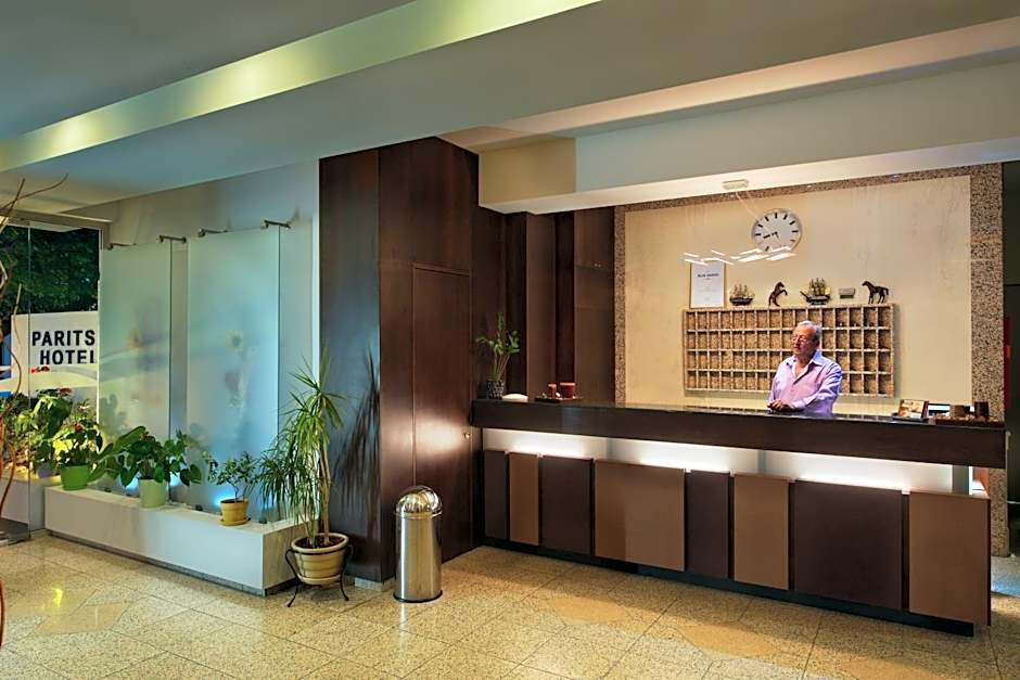 Paritsa Hotel