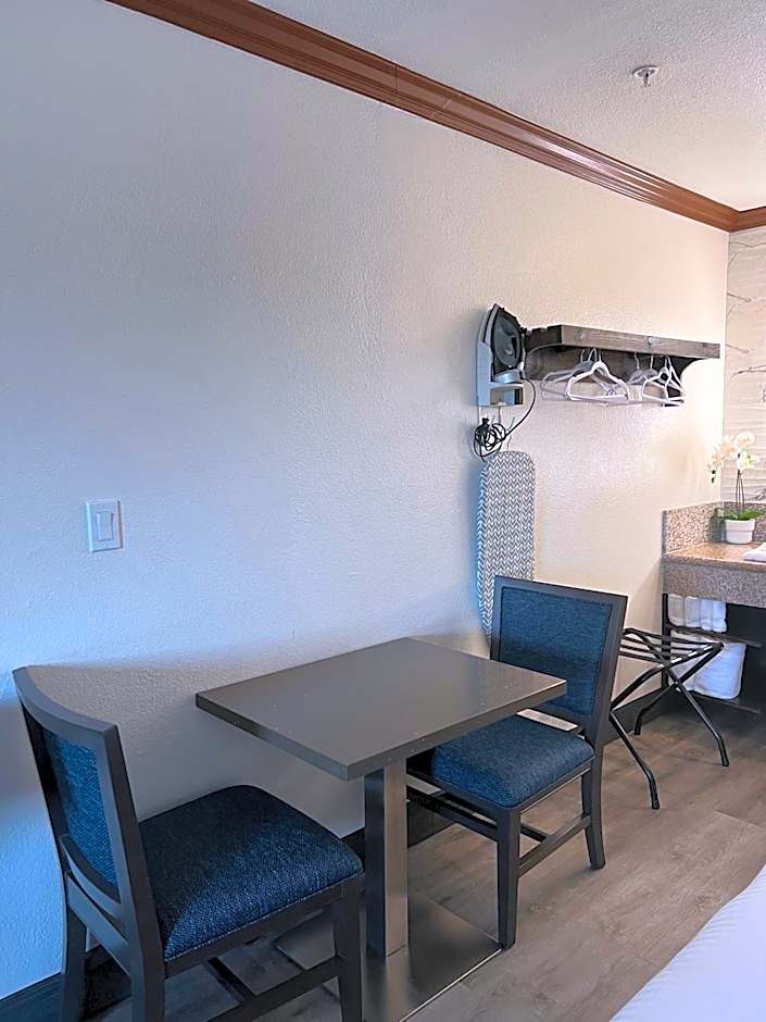 Starlight Inn Huntington Beach – Huntington Beach, CA