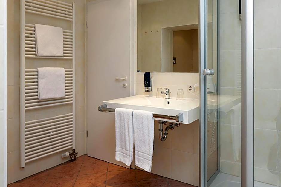 Centro Hotel Mondial Munchen Trademark Collection by Wyndham