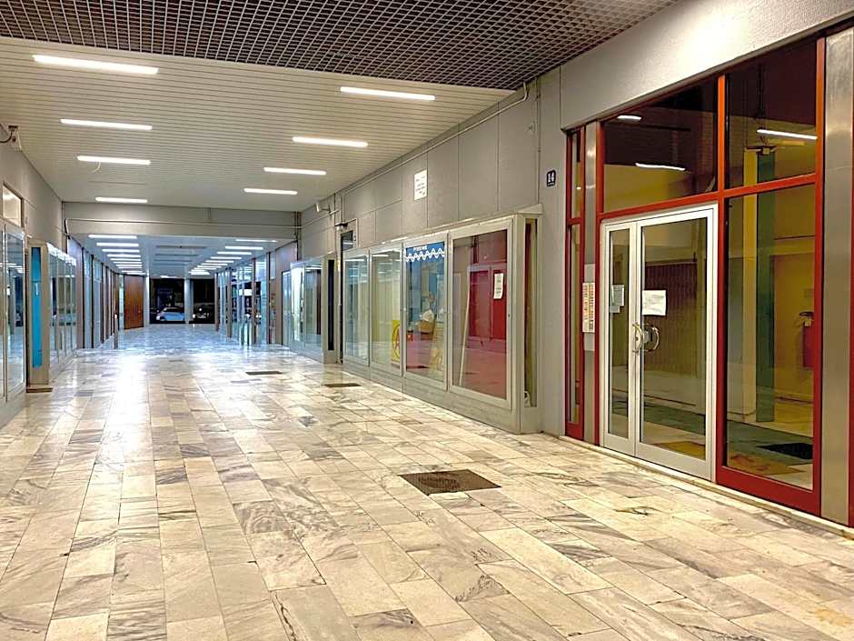 Francis Superior Rooms