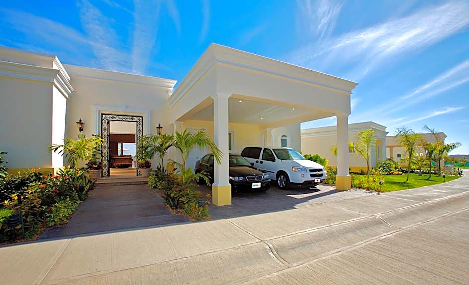 Pueblo Bonito Emerald Luxury Villas & Spa - All Inclusive