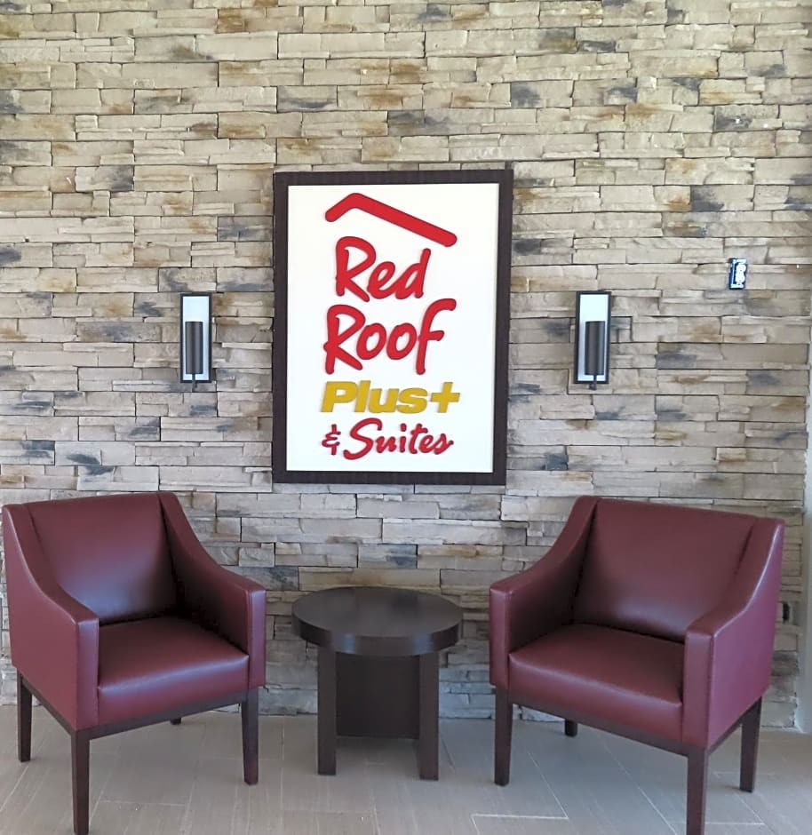Red Roof Inn PLUS & Suites Erie