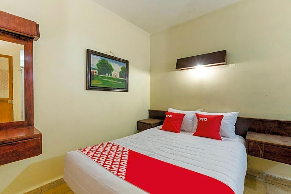 OYO Hotel Emperador