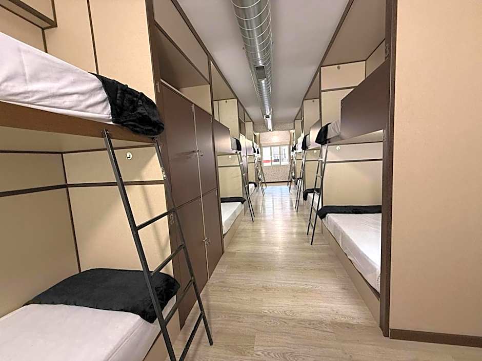 Hostel TKH-Rooms Mate