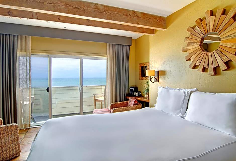 Cypress Inn on Miramar Beach