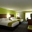 Holiday Inn Express Hickory-Hickory Mart