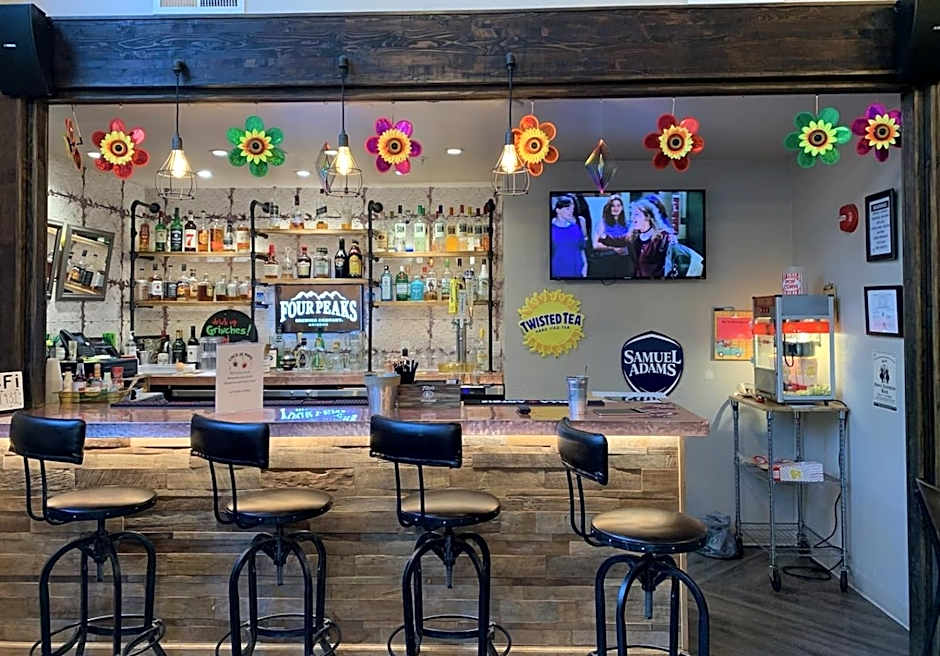 GreenTree Inn & Suites Pinetop