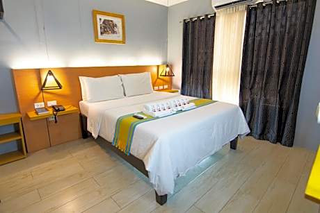 Superior Queen Room