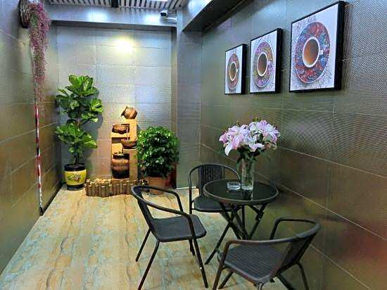 Baidechang Apartment (Guangzhou Shisanxing Garment Wholesale Market Hualinsi Subway Station)