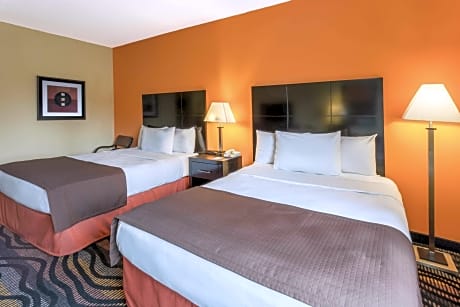Executive Room, 2 Queen Beds, Refrigerator & Microwave