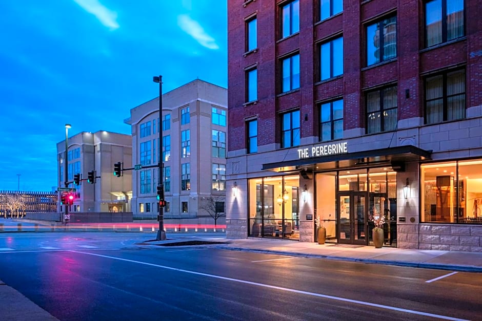 The Peregrine Omaha Downtown Curio Collection by Hilton