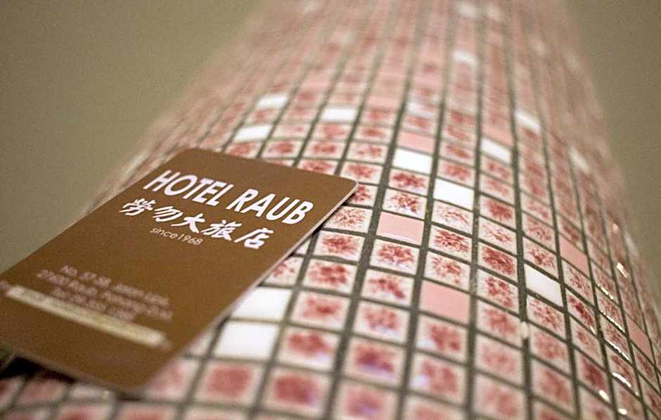 HOTEL RAUB since 1968