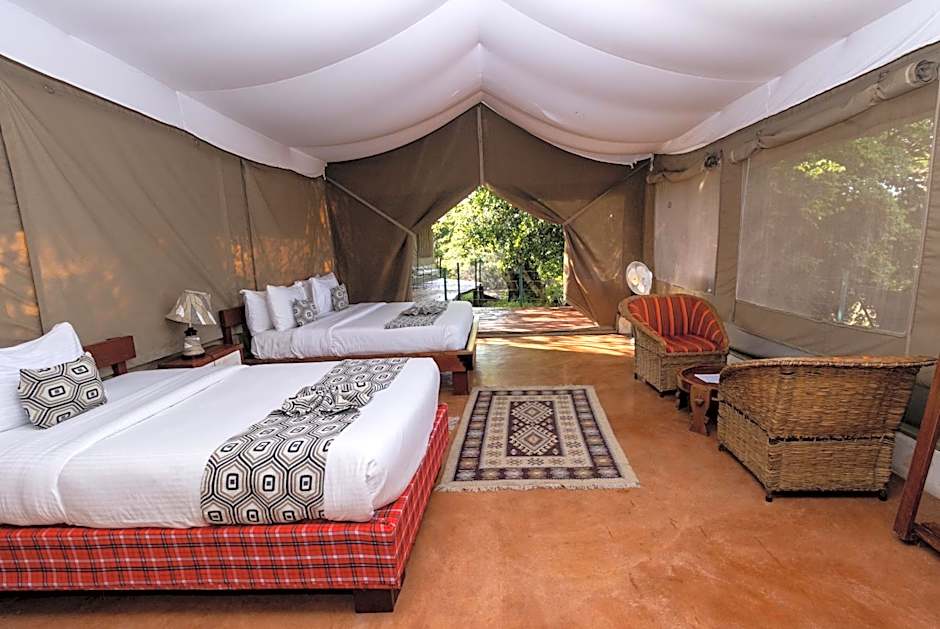PrideInn Mara Camp & Cottages