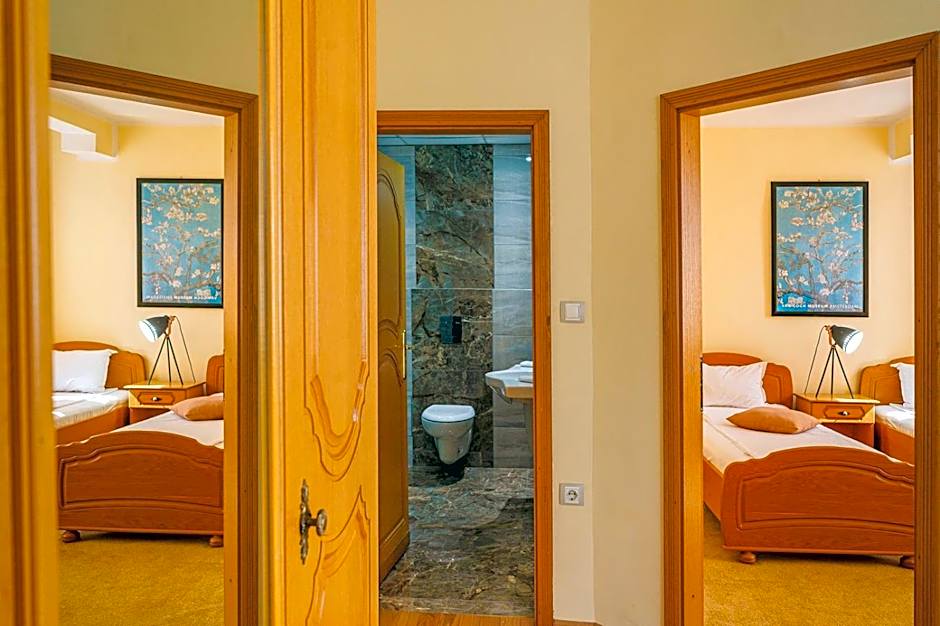 Hotel Avion - Self check in