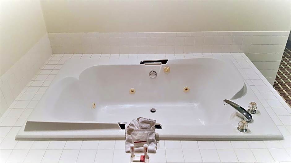 Super 8 by Wyndham Harlingen TX