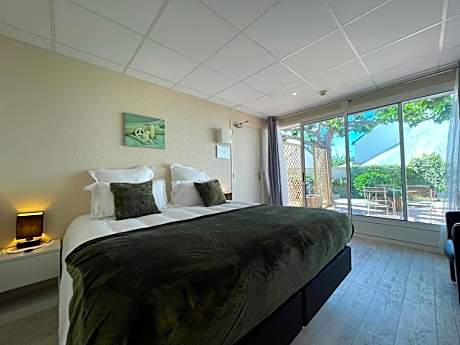 Family Room with Terrace