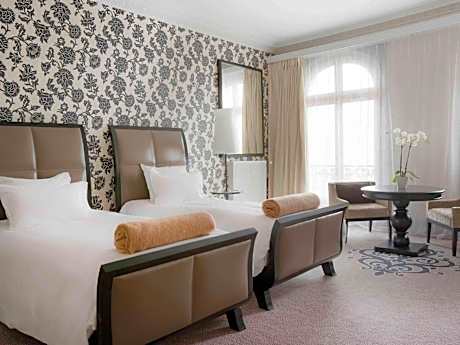 Classic Double Room with Sea View