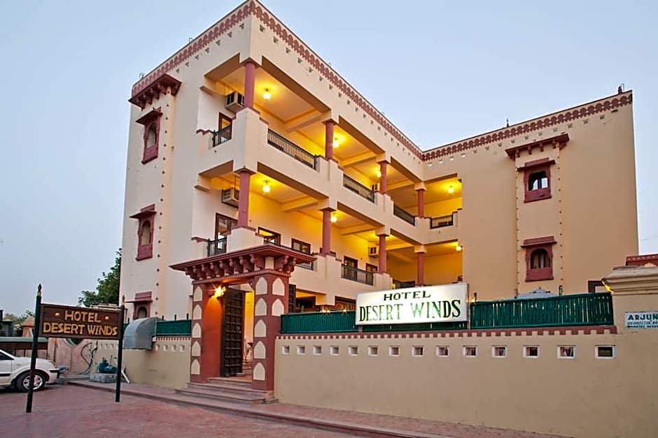 Hotel Desert Winds
