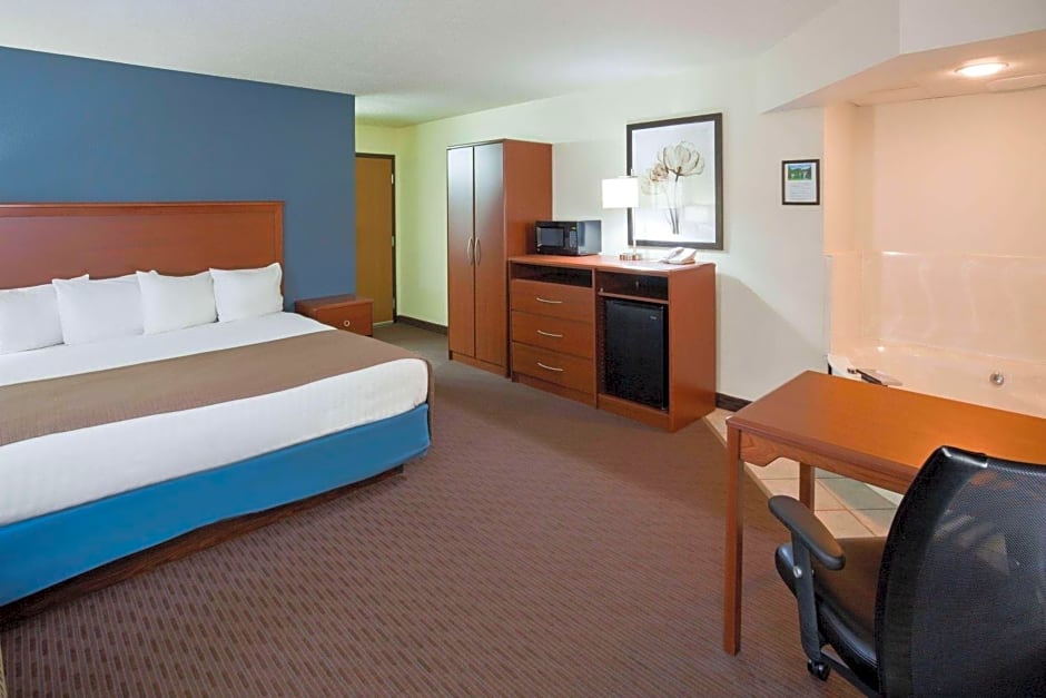 AmericInn by Wyndham Spencer