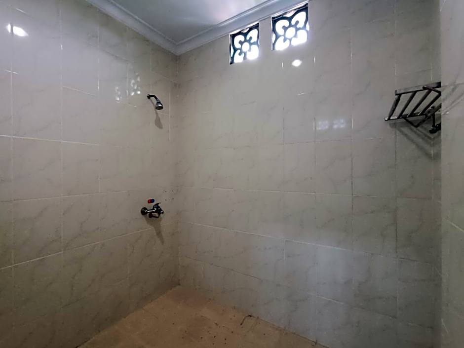 The Cabin Hotel Ngupasan