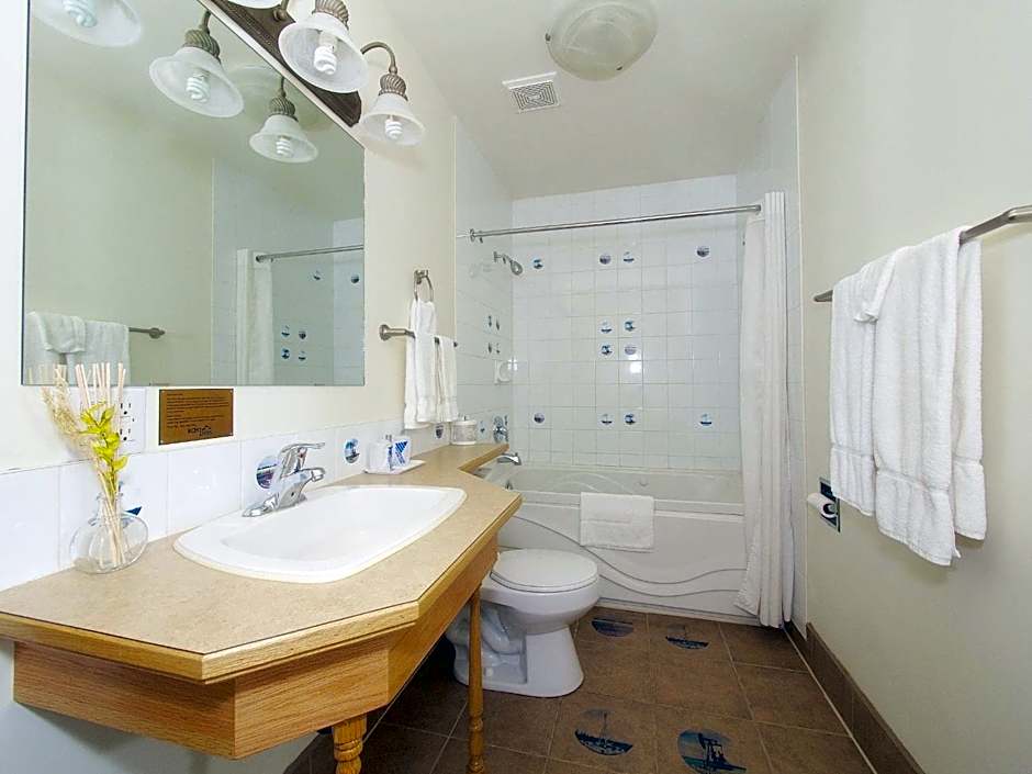 Best Maple Inn - Drayton Valley