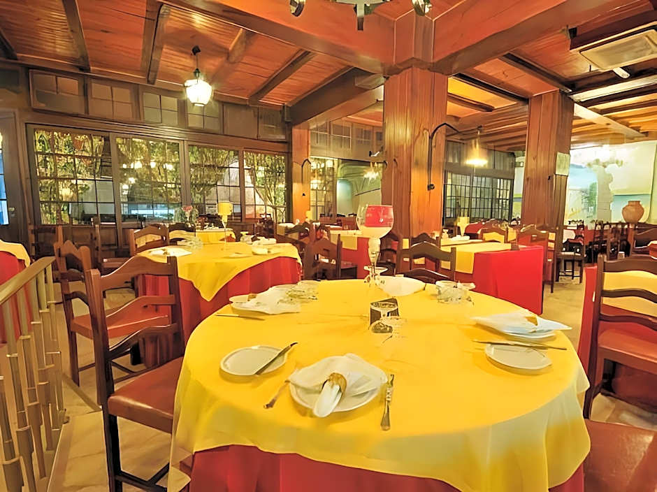 Josefa D`Obidos Hotel