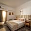 Erato Hotel