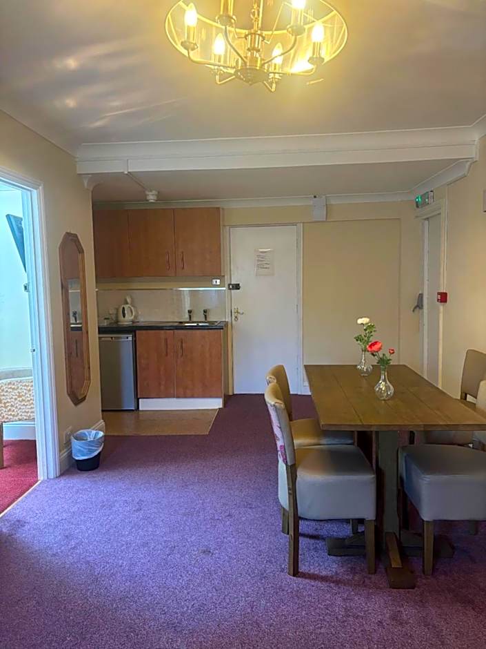 Rothwell House Hotel