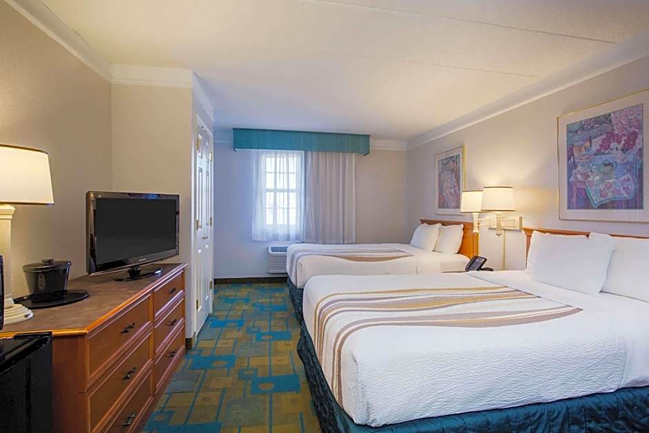 La Quinta Inn & Suites by Wyndham Norfolk Virginia Beach