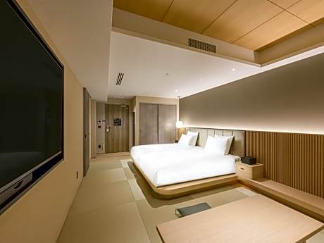 Executive Japanesetatami Suite with Two Single Beds
