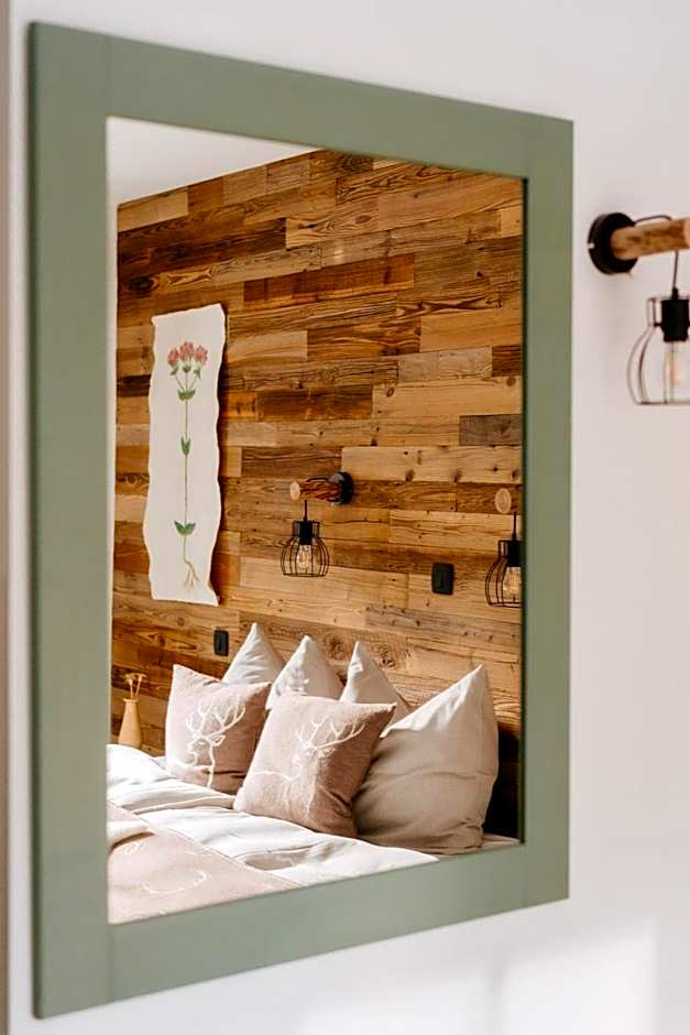 Eko hiša-Eco House Na razpotju