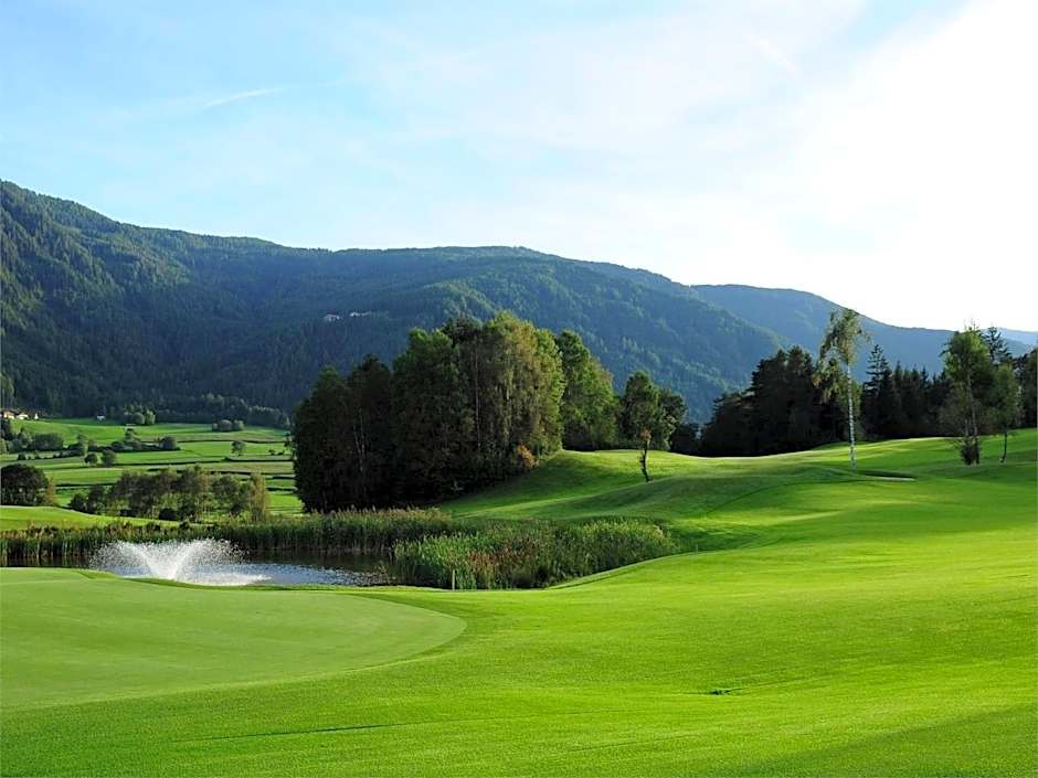 Hotel Weiher Green Lake