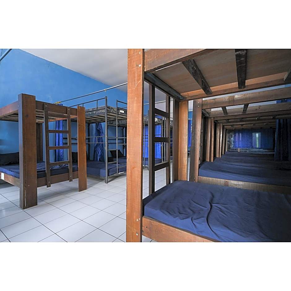 Bunk Bed Bali near Sanur Mitra RedDoorz