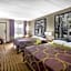 Super 8 by Wyndham Knoxville North/Powell