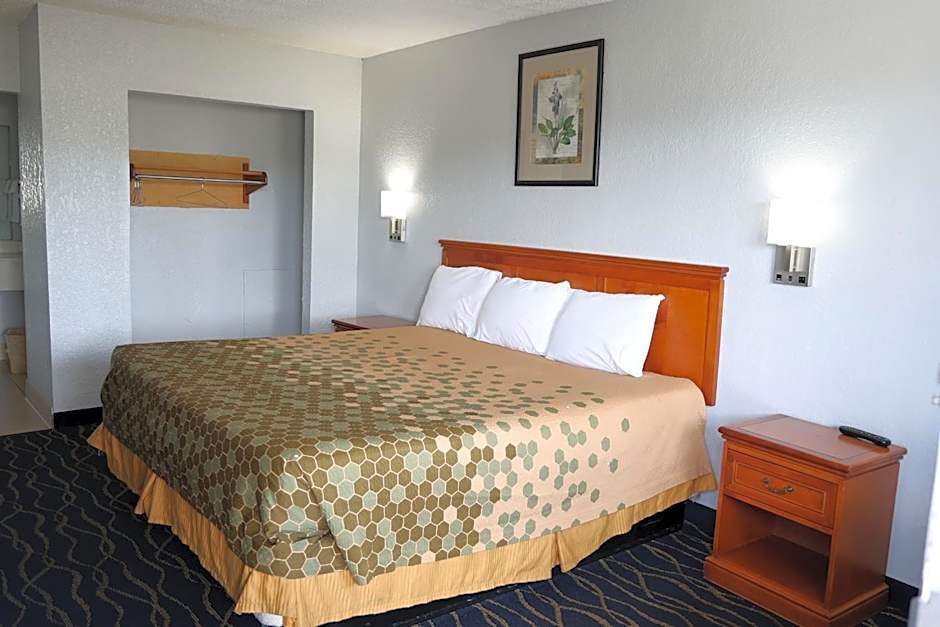 Crossroads Inn