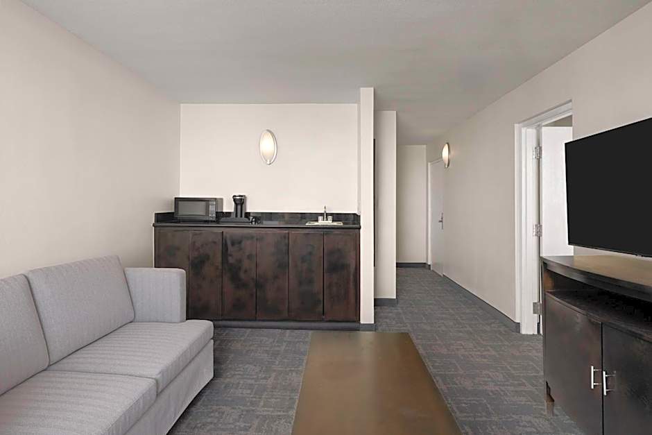 Wyndham Sacramento