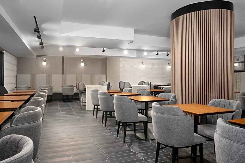 SpringHill Suites by Marriott New York Manhattan Times Square