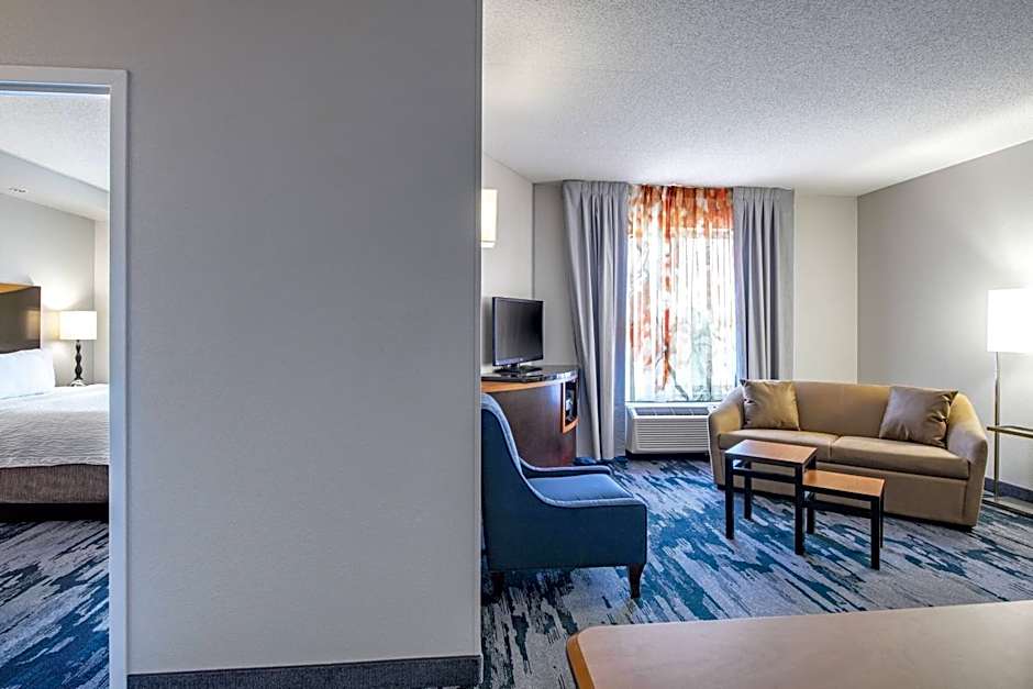 Fairfield Inn & Suites by Marriott Winnipeg